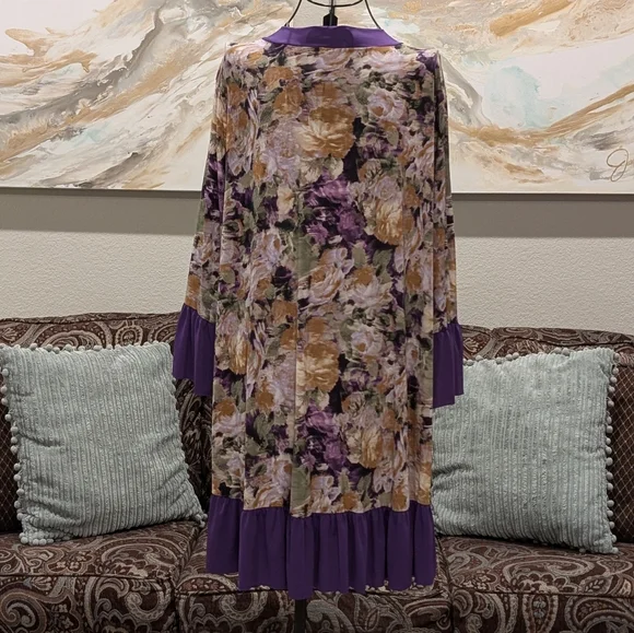 NWT Floral Plum Tie Tunic - Picture 3 of 3